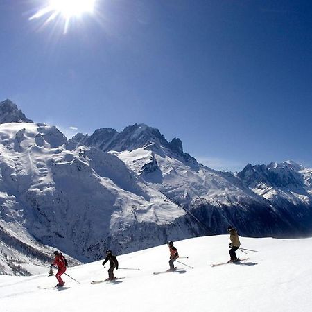 Apartment Au Bon Coin - Luxury Chamonix Hidden Haven, Mont Blanc View, Hot Tub And Garden Экстерьер фото